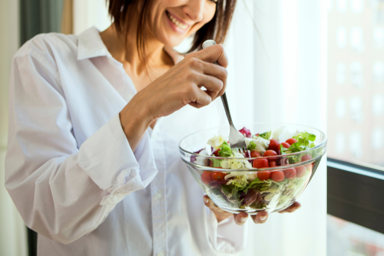 Clínica Dental Vallina. Qué comer para cuidar nuestros dientes